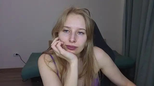 Snapshot of Jessy_Ginger chatting on June 19, 2026, 9:35 am Jessy Ginger online show from June 19, 2026, 9:35 am