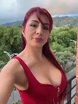 LINDA PATTY94 online show from December 23, 2024, 10:23 pm