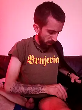 Snapshot of DespisedStallion chatting on October 6, 2025, 5:49 am DespisedStallion online show from October 6, 2025, 5:49 am