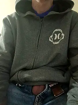 Snapshot of DespisedStallion chatting on December 1, 2025, 8:52 am DespisedStallion online show from December 1, 2025, 8:52 am