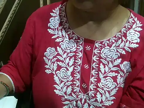 UrsMansi online show from October 5, 2025, 8:40 pm