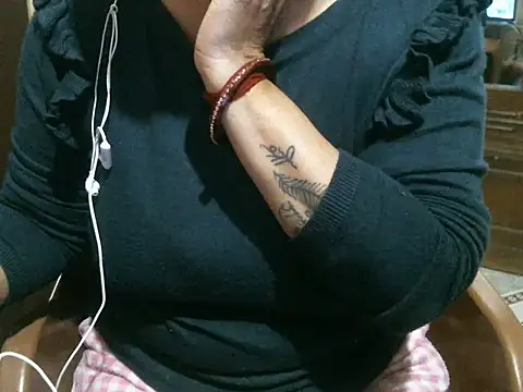 UrsMansi online show from November 12, 2025, 4:35 am