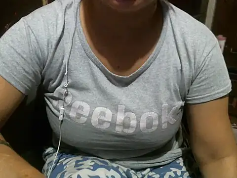 Snapshot of UrsMansi chatting on July 28, 2026, 3:35 am UrsMansi online show from July 28, 2026, 3:35 am
