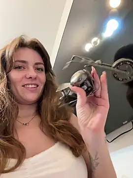 MariiD online show from December 1, 2025, 11:48 am