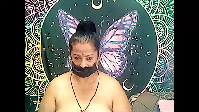 matureindian online show from February 6, 2025, 10:21 pm