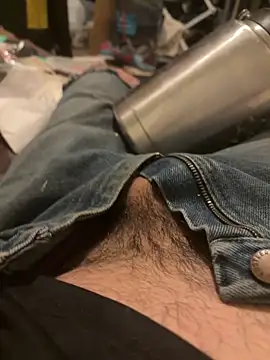 mikeylong online show from November 15, 2025, 8:11 am