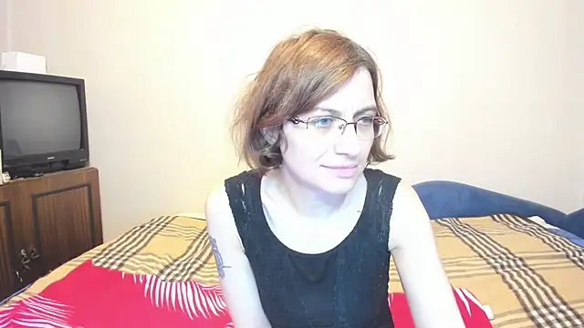 MarilynDream online show from December 16, 2024, 10:45 pm