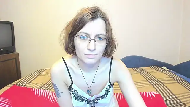 MarilynDream online show from December 17, 2024, 5:36 pm