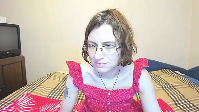 MarilynDream online show from December 27, 2024, 3:31 am