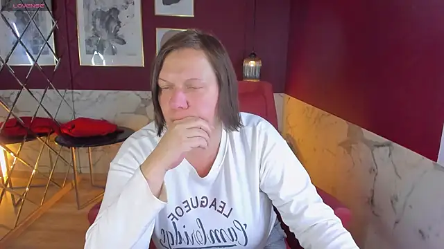 KellyPerfection online show from July 24, 2026, 7:39 am