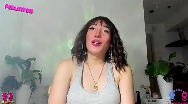 hottycrishina online show from February 6, 2025, 6:18 am