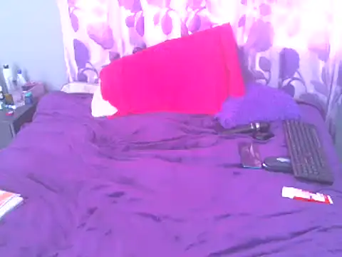 Snapshot of claudia_manuela chatting on March 21, 2025, 9:12 am claudia manuela online show from March 21, 2025, 9:12 am