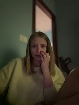 AnastasiaAniess online show from February 9, 2025, 7:41 pm