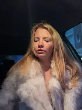 AnastasiaAniess online show from April 13, 2026, 6:13 pm