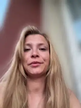 Snapshot of AnastasiaAniess chatting on April 23, 2026, 6:32 pm AnastasiaAniess online show from April 23, 2026, 6:32 pm