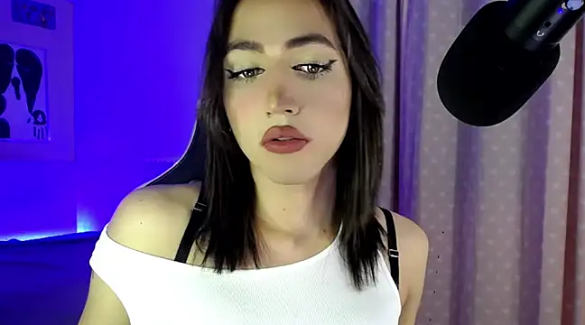 Snapshot of charlottesexxx chatting on January 27, 2025, 10:38 pm charlottesexxx online show from January 27, 2025, 10:38 pm