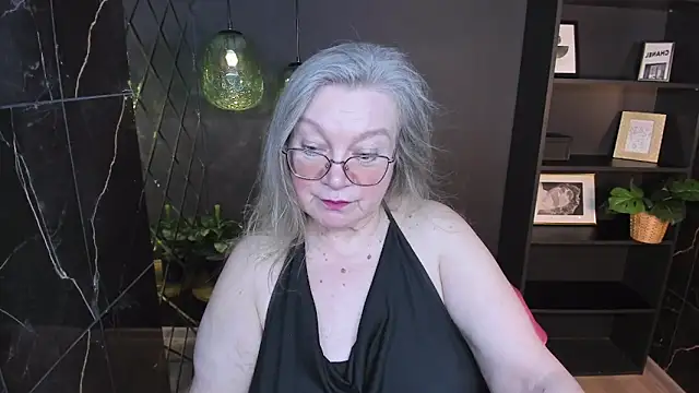 Snapshot of NataliMellow chatting on March 9, 2026, 1:04 pm NataliMellow online show from March 9, 2026, 1:04 pm