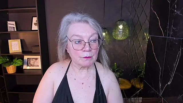 Snapshot of NataliMellow chatting on April 14, 2026, 1:17 pm NataliMellow online show from April 14, 2026, 1:17 pm