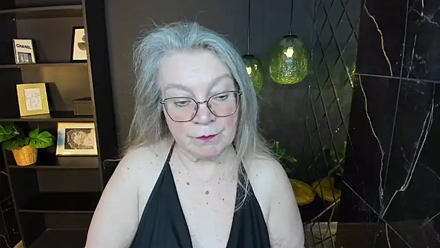 Snapshot of NataliMellow chatting on April 16, 2026, 1:12 pm NataliMellow online show from April 16, 2026, 1:12 pm