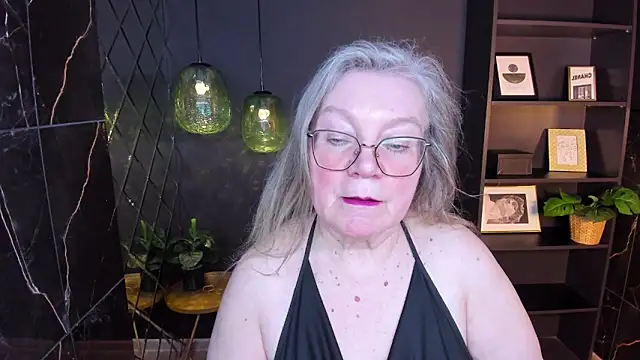 Snapshot of NataliMellow chatting on April 21, 2026, 12:55 pm NataliMellow online show from April 21, 2026, 12:55 pm