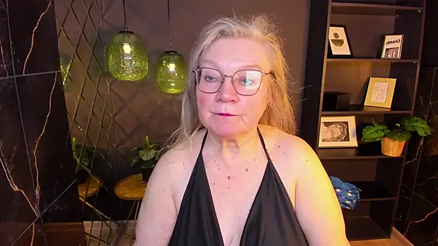 Snapshot of NataliMellow chatting on April 25, 2026, 1:14 pm NataliMellow online show from April 25, 2026, 1:14 pm