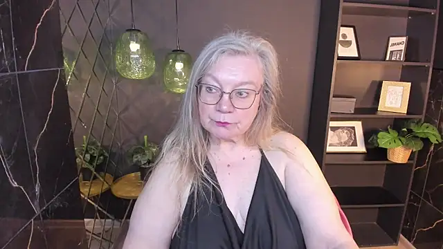 Snapshot of NataliMellow chatting on May 11, 2026, 1:28 pm NataliMellow online show from May 11, 2026, 1:28 pm