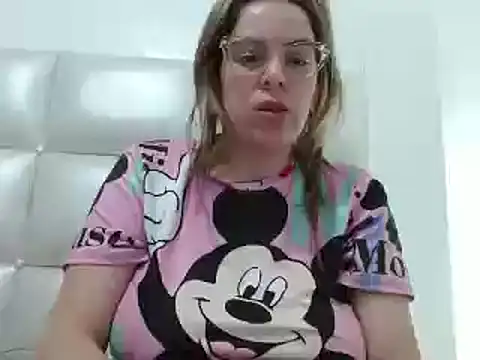 ashlymoon online show from January 9, 2025, 1:50 am