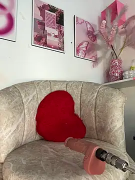 halana squirts online show from March 6, 2025, 6:52 am