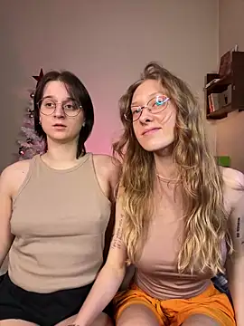 Snapshot of Jitoon_Exe chatting on January 3, 2025, 11:25 am Jitoon Exe online show from January 3, 2025, 11:25 am