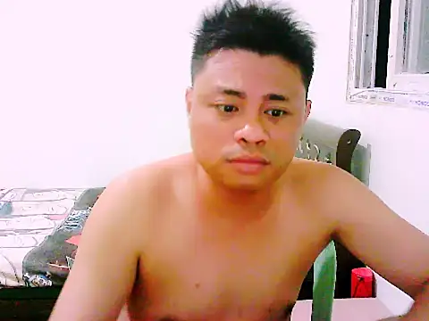 Snapshot of SirViceBoy2020 chatting on November 16, 2025, 3:39 pm SirViceBoy2020 online show from November 16, 2025, 3:39 pm