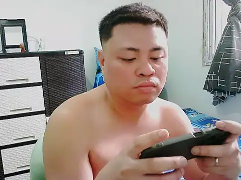 Snapshot of SirViceBoy2020 chatting on June 1, 2026, 12:23 am SirViceBoy2020 online show from June 1, 2026, 12:23 am