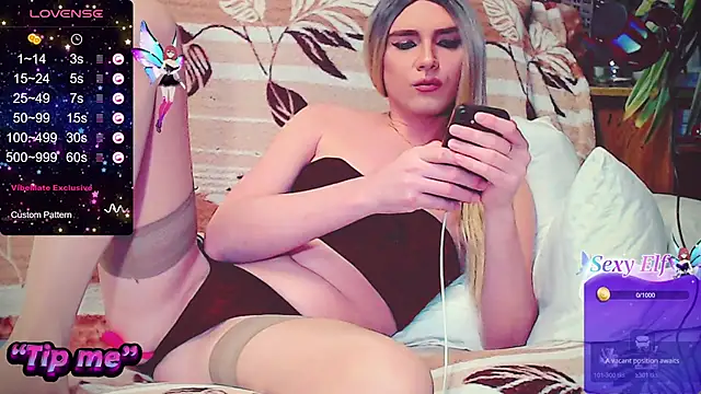 Snapshot of Zagadka55555 chatting on December 13, 2024, 1:12 pm Zagadka55555 online show from December 13, 2024, 1:12 pm