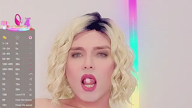 Snapshot of Zagadka55555 chatting on January 9, 2026, 4:37 am Zagadka55555 online show from January 9, 2026, 4:37 am