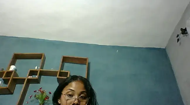 naya86 online show from February 5, 2025, 10:19 am