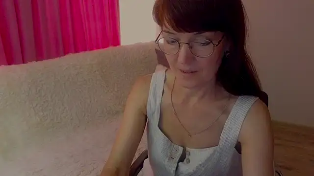 Fritha online show from June 14, 2026, 2:24 am