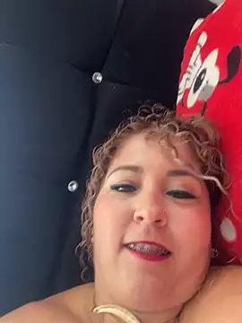 Snapshot of camile_milf chatting on March 29, 2026, 7:47 pm camile milf online show from March 29, 2026, 7:47 pm