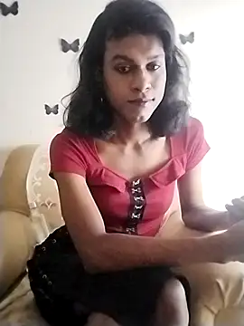 Nisha555 online show from September 22, 2025, 6:43 pm