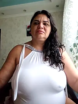 littleRikka online show from November 14, 2025, 7:29 am