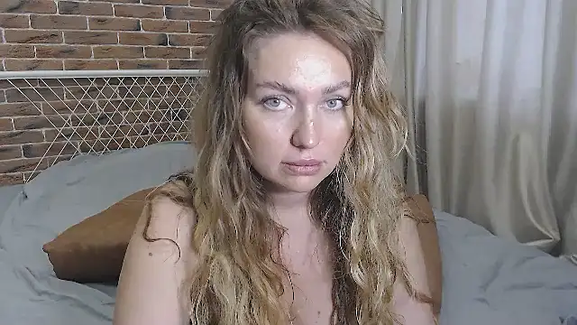 xxkristinaxx online show from March 14, 2025, 9:14 am