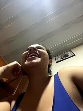 Snapshot of AbbyTaylorr chatting on October 25, 2025, 3:51 pm AbbyTaylorr online show from October 25, 2025, 3:51 pm