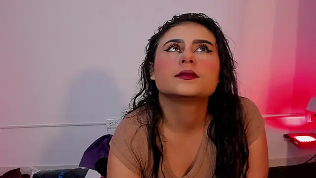 Snapshot of AbbyTaylorr chatting on November 13, 2025, 8:41 pm AbbyTaylorr online show from November 13, 2025, 8:41 pm