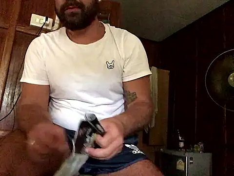 fuckerplayer1 online show from December 4, 2024, 7:28 am