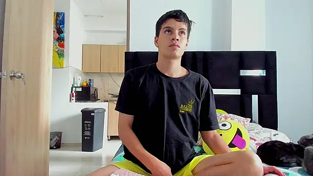 Snapshot of Dimitrixxx__ chatting on September 8, 2025, 4:17 pm Dimitrixxx online show from September 8, 2025, 4:17 pm