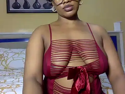 Snapshot of BOOTYBANGER24xx chatting on July 13, 2026, 10:40 am BOOTYBANGER24xx online show from July 13, 2026, 10:40 am
