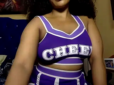 Snapshot of BOOTYBANGER24xx chatting on August 7, 2026, 9:22 am BOOTYBANGER24xx online show from August 7, 2026, 9:22 am