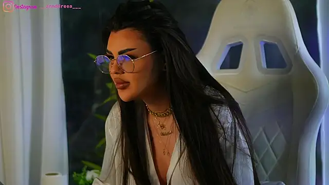 Snapshot of perfectt33n chatting on January 4, 2025, 10:49 am perfectt33n online show from January 4, 2025, 10:49 am