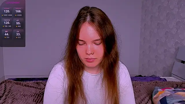 Janie JJ Curvie online show from May 16, 2026, 4:31 am