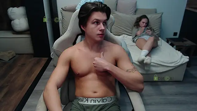 Sunny-Girl1 online show from November 19, 2025, 7:14 pm