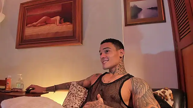 ImDominike online show from February 8, 2025, 10:40 pm