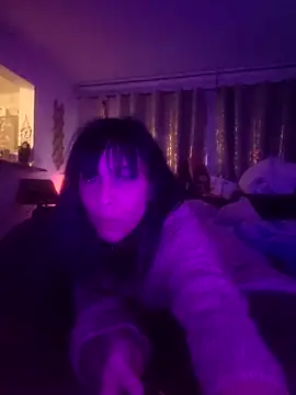 misscectito13 online show from March 8, 2025, 9:50 am